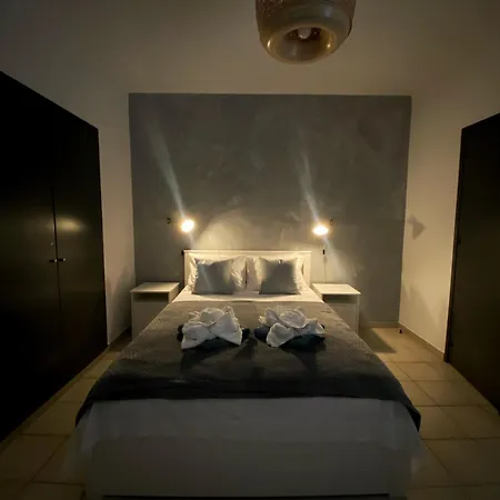 דירה Artifex פאפוס